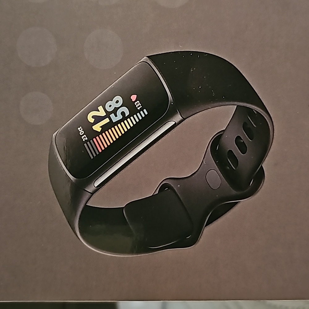 Fitbit Charge 5